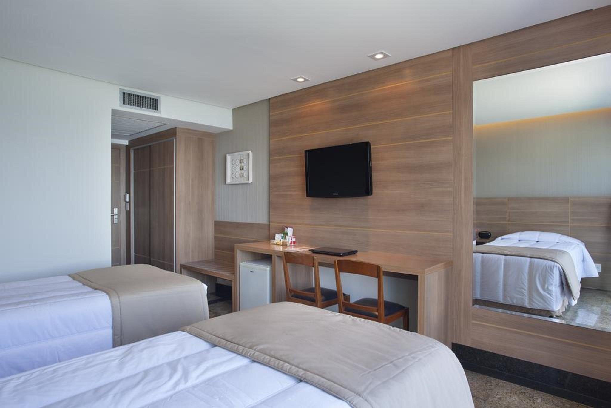 Royalty Barra Hotel Рио-де-Жанейро Экстерьер фото
