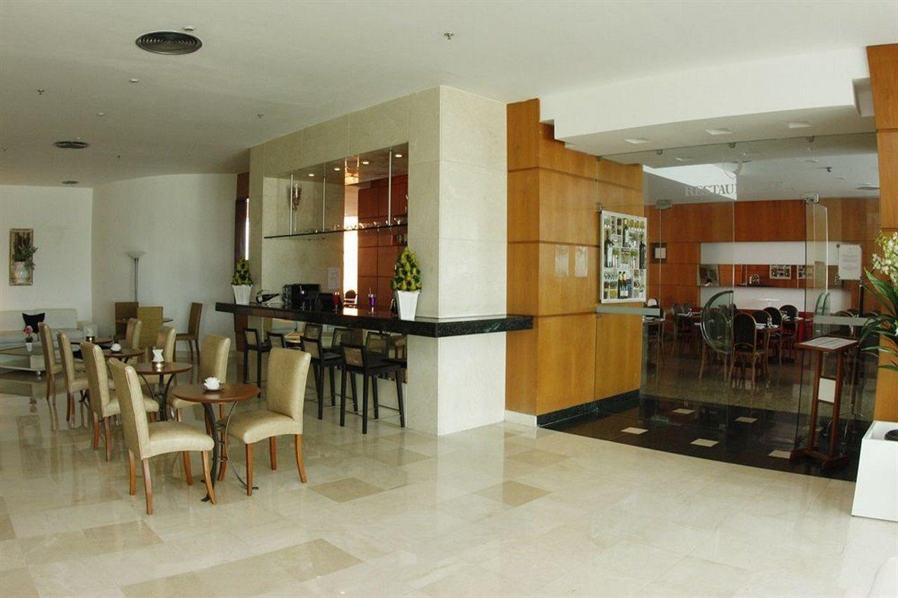Royalty Barra Hotel Рио-де-Жанейро Экстерьер фото